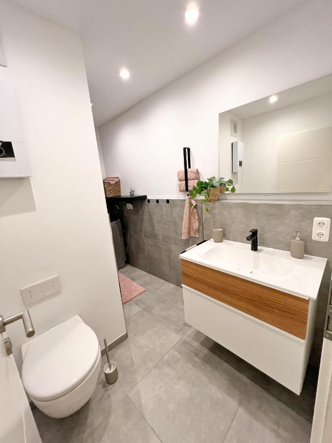 Jupas - Holiday Apartments Трир Экстерьер фото